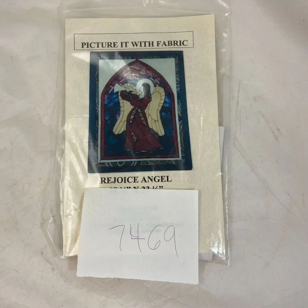 #7469 Picture It With Fabric Rejoice Angel Wall Quilt pattern
